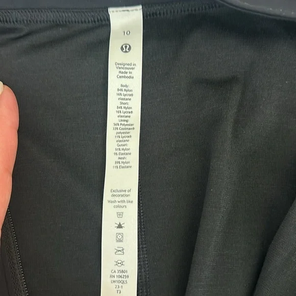 Lululemon Tennis dress Nulux skort - Picture 2 of 10